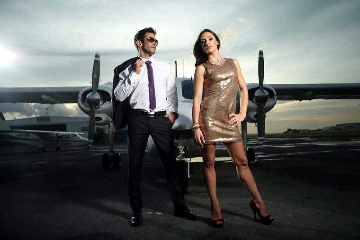 FOTO Idilă la modă » Cătălina Ponor şi portoricanul Tommy Ramos şi-au condimentat relaţia cu o şedinţă foto