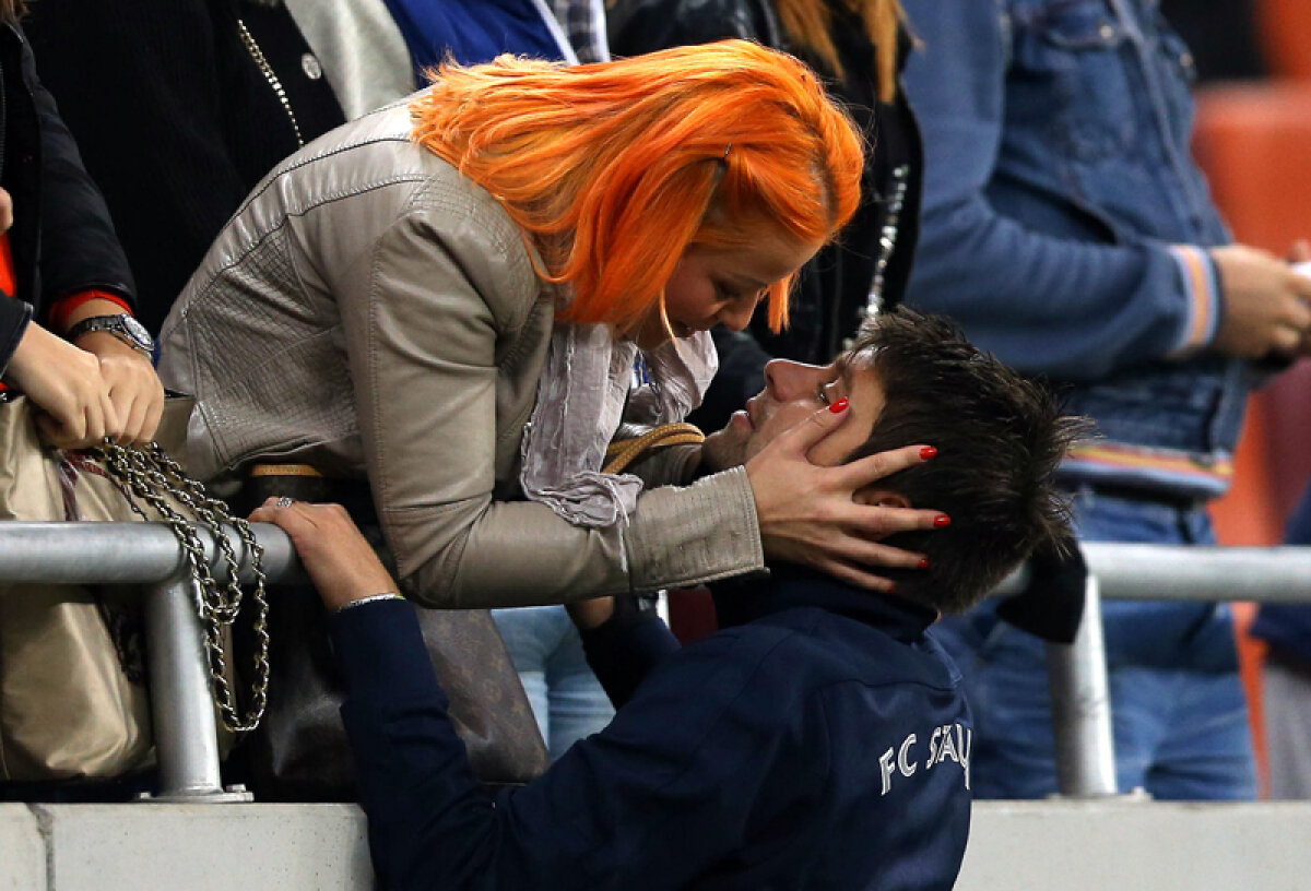 FOTO După goluri, recompensa! :) Rusescu şi Tătăruşanu, felicitări speciale de la iubitele lor după meciul cu Molde