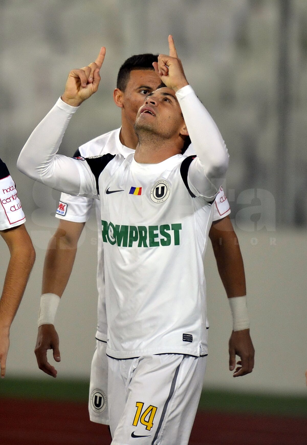 FOTO şi VIDEO U Cluj - Oţelul 1-1 » Studenţii şi gălăţenii s-au îngropat reciproc