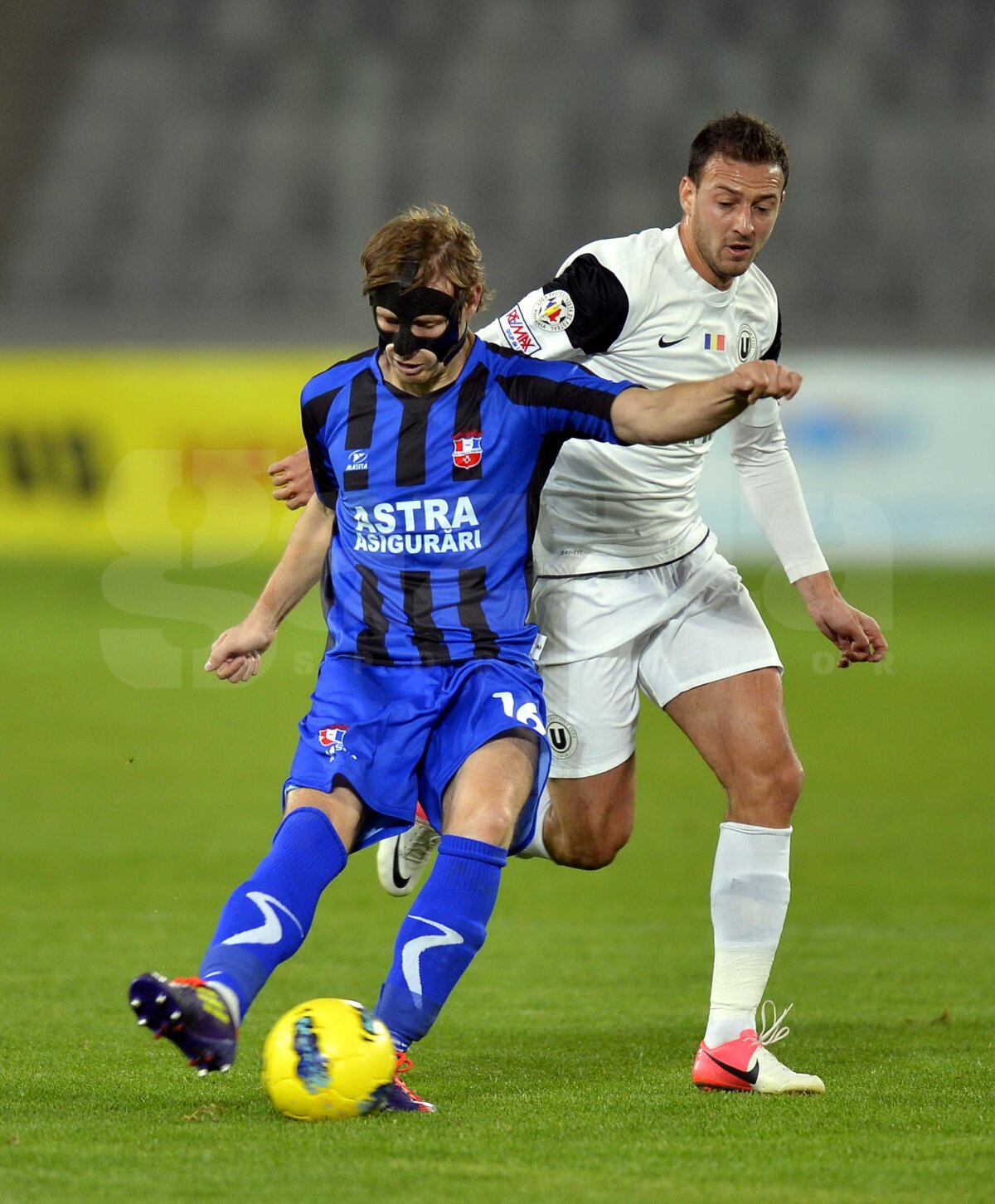 FOTO şi VIDEO U Cluj - Oţelul 1-1 » Studenţii şi gălăţenii s-au îngropat reciproc