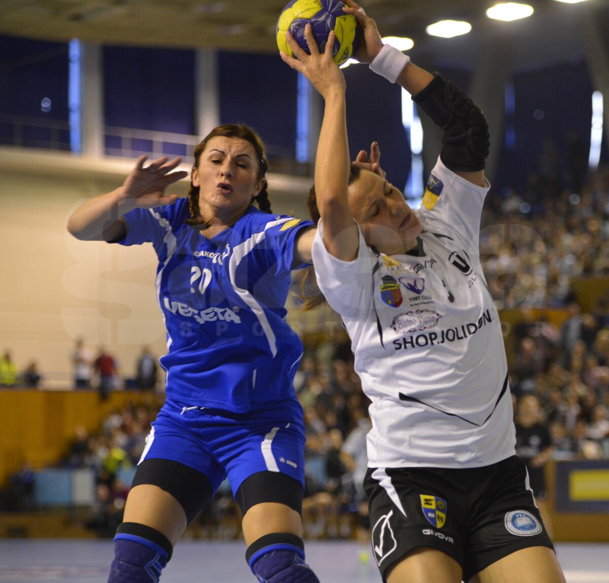 FOTO U Jolidon Cluj - Podravka Koprivnica 19-20 » Vicecampioana României a ajuns la a treia înfrîngere în Liga Campionilor în tot atîtea meciuri