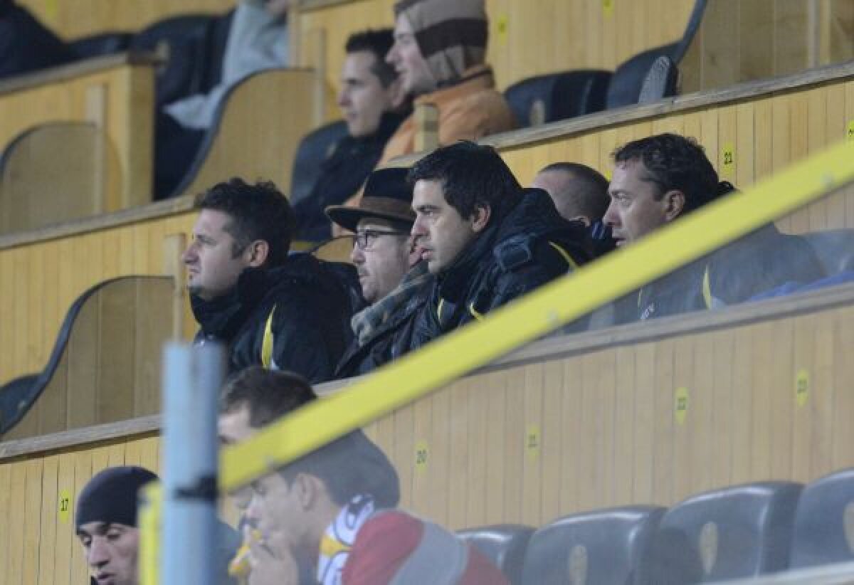 Ce debut! » Contra a pornit cu o calificare în sferturile Cupei după Braşov - Petrolul 0-2