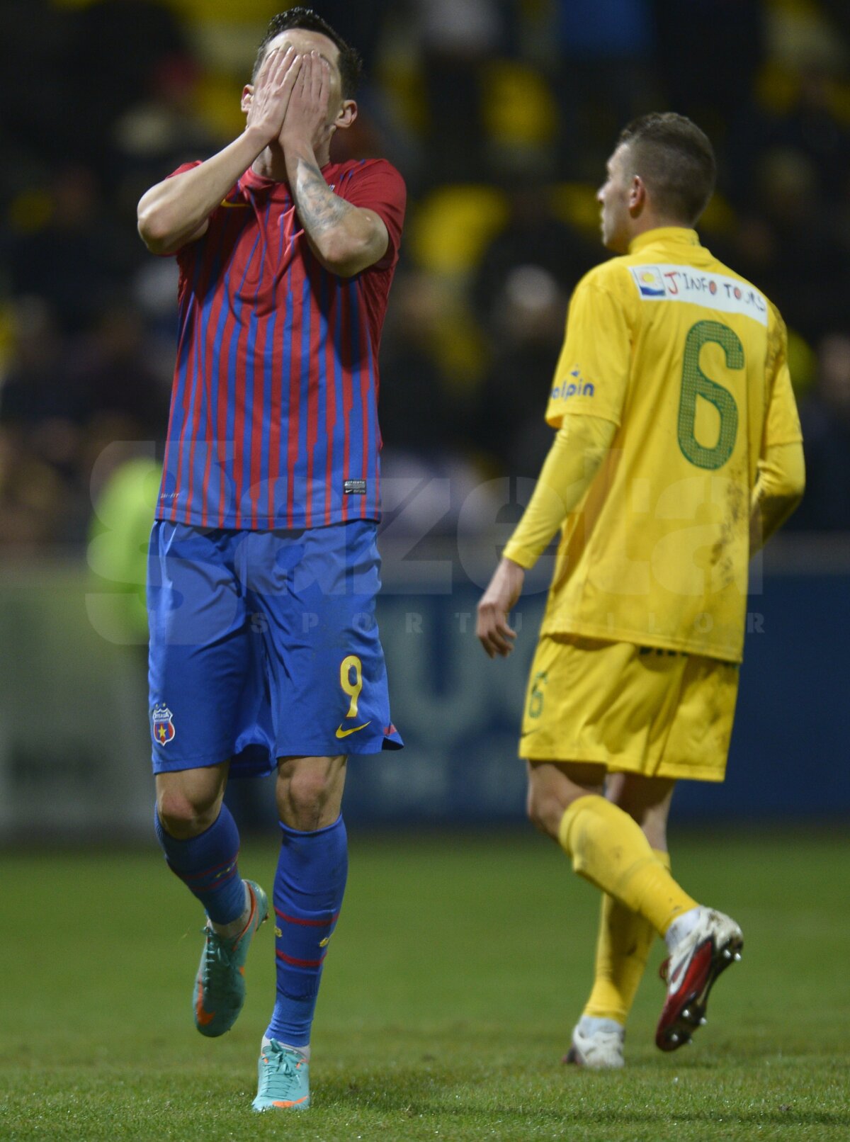 FOTO Concordia Chiajna - Steaua 4-3 » Steaua eliminată din Cupă la penaltyuri! Au ratat Tănase şi Chipciu