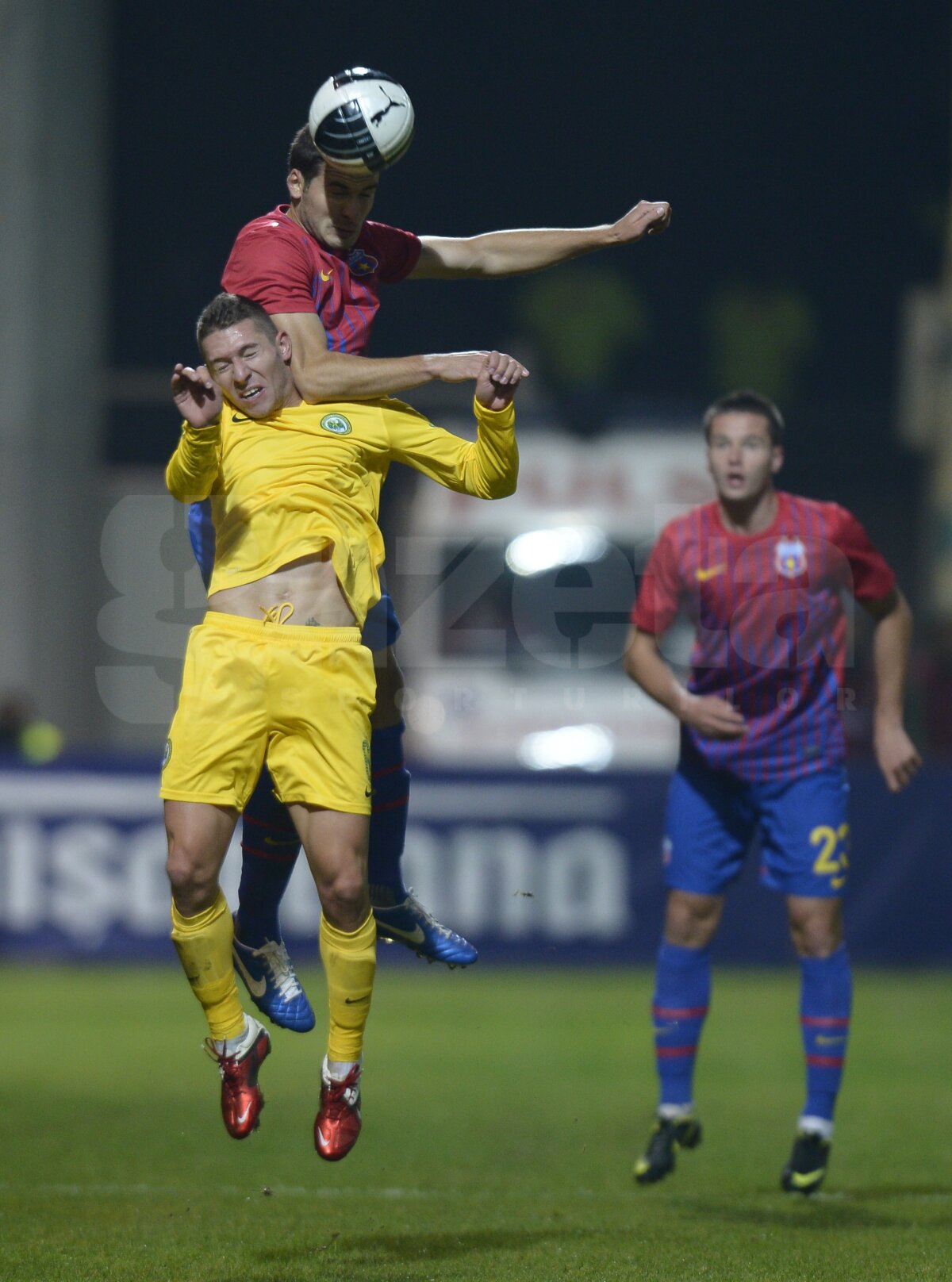 FOTO Concordia Chiajna - Steaua 4-3 » Steaua eliminată din Cupă la penaltyuri! Au ratat Tănase şi Chipciu