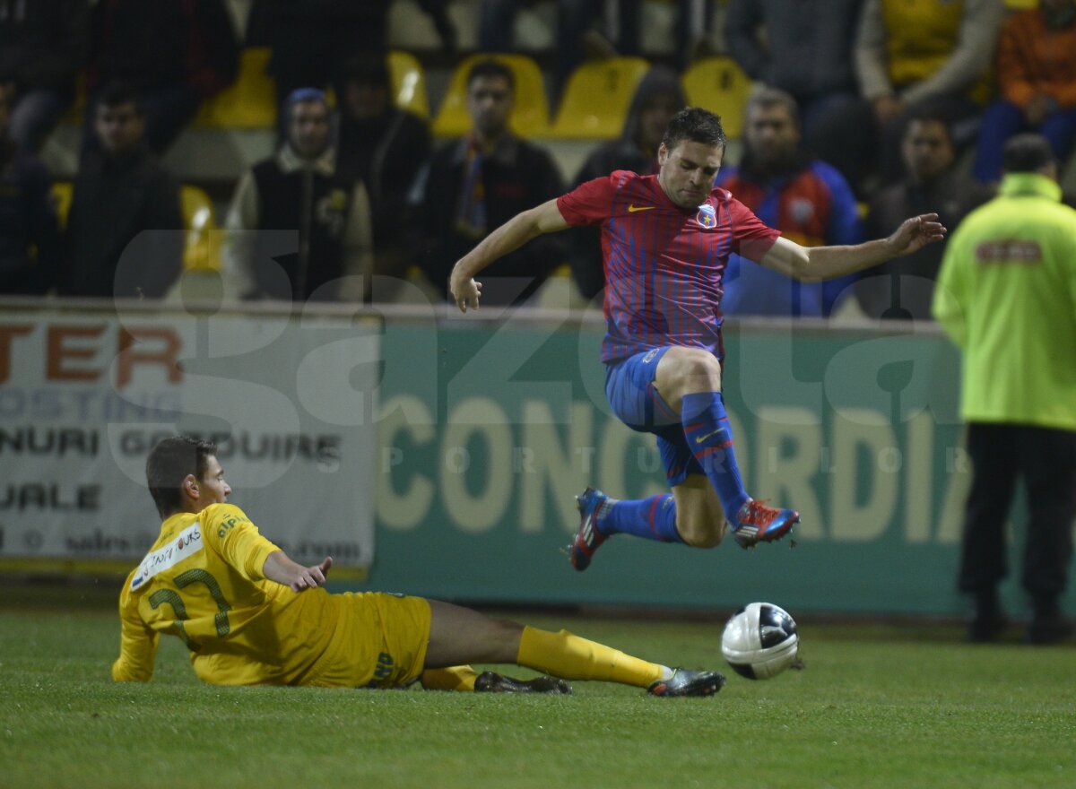 FOTO Concordia Chiajna - Steaua 4-3 » Steaua eliminată din Cupă la penaltyuri! Au ratat Tănase şi Chipciu