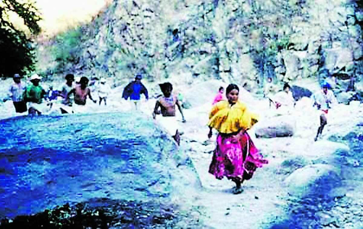 FOTO Poporul care nu se opreşte din fugă » Istoria unui trib care are maratonul în gene