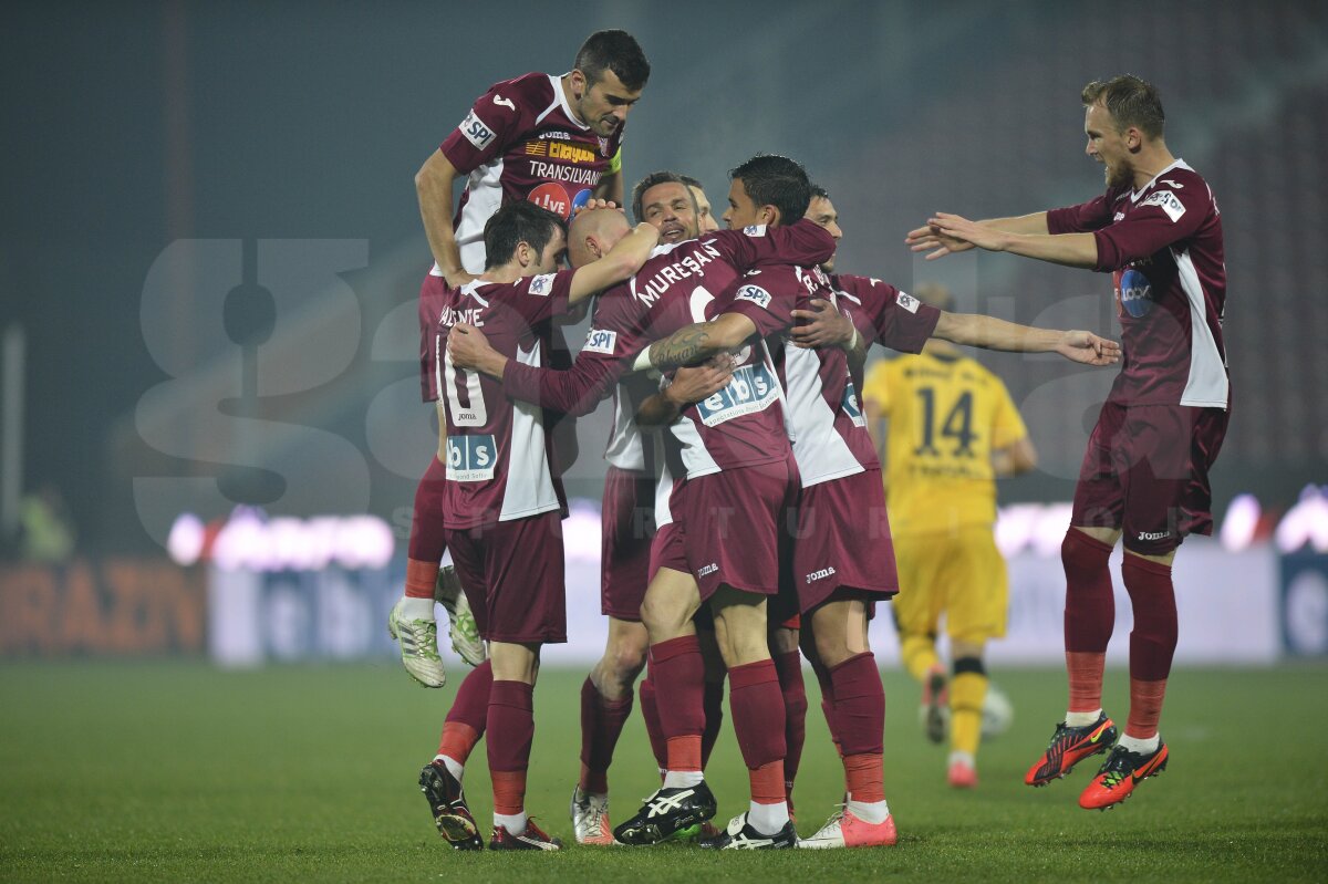 VIDEO&FOTO Paulo Sergio a adus spectacolul la debut » CFR Cluj - FC Braşov 5-0