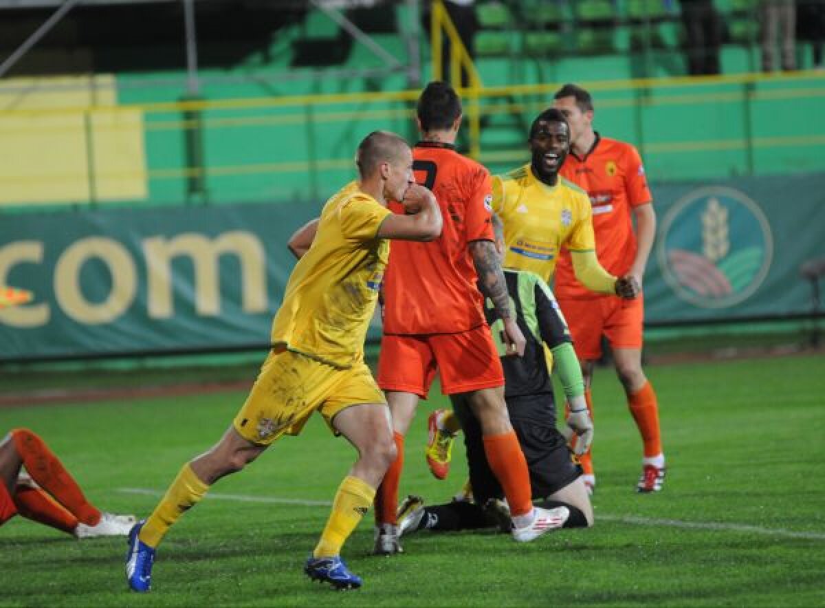 VIDEO+FOTO Ploaie de goluri în Moldova » Vasluiul lui Hizo se impune cu 4-3 în faţa Ceahlăului