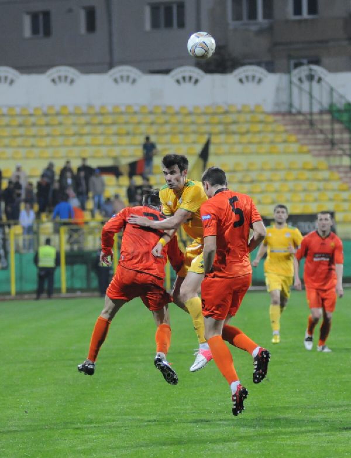VIDEO+FOTO Ploaie de goluri în Moldova » Vasluiul lui Hizo se impune cu 4-3 în faţa Ceahlăului
