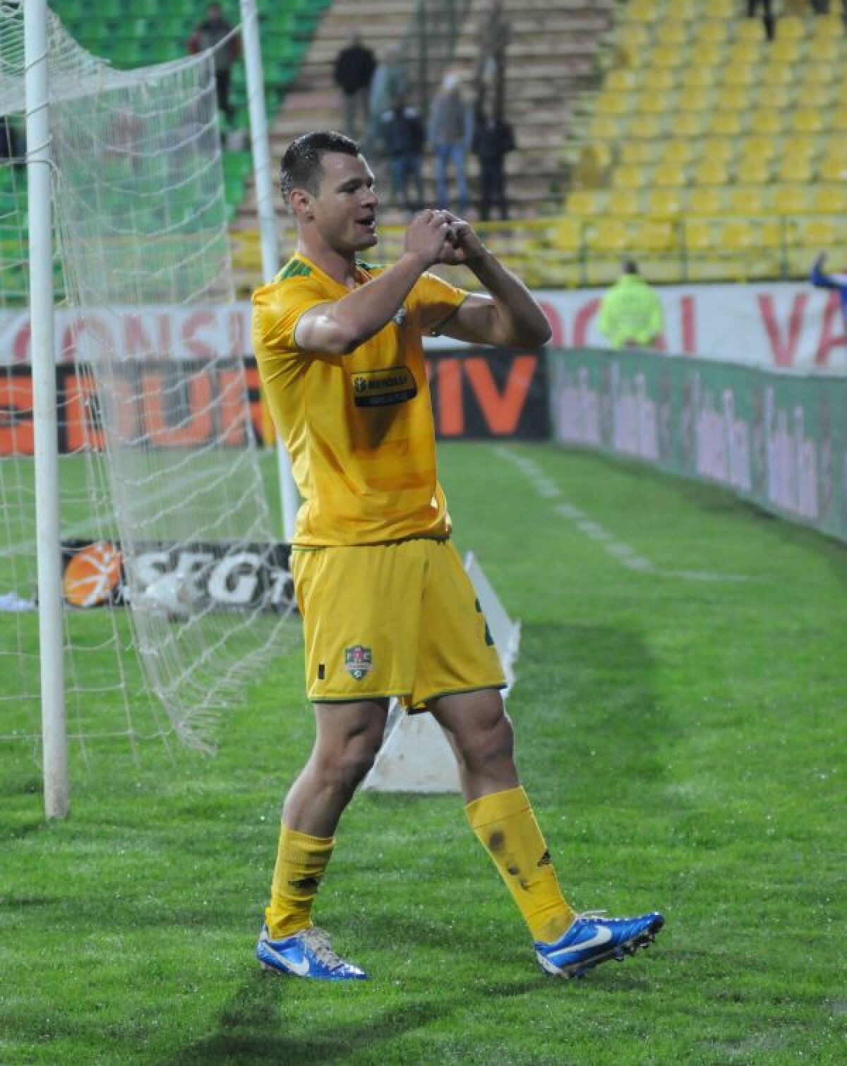 VIDEO+FOTO Ploaie de goluri în Moldova » Vasluiul lui Hizo se impune cu 4-3 în faţa Ceahlăului