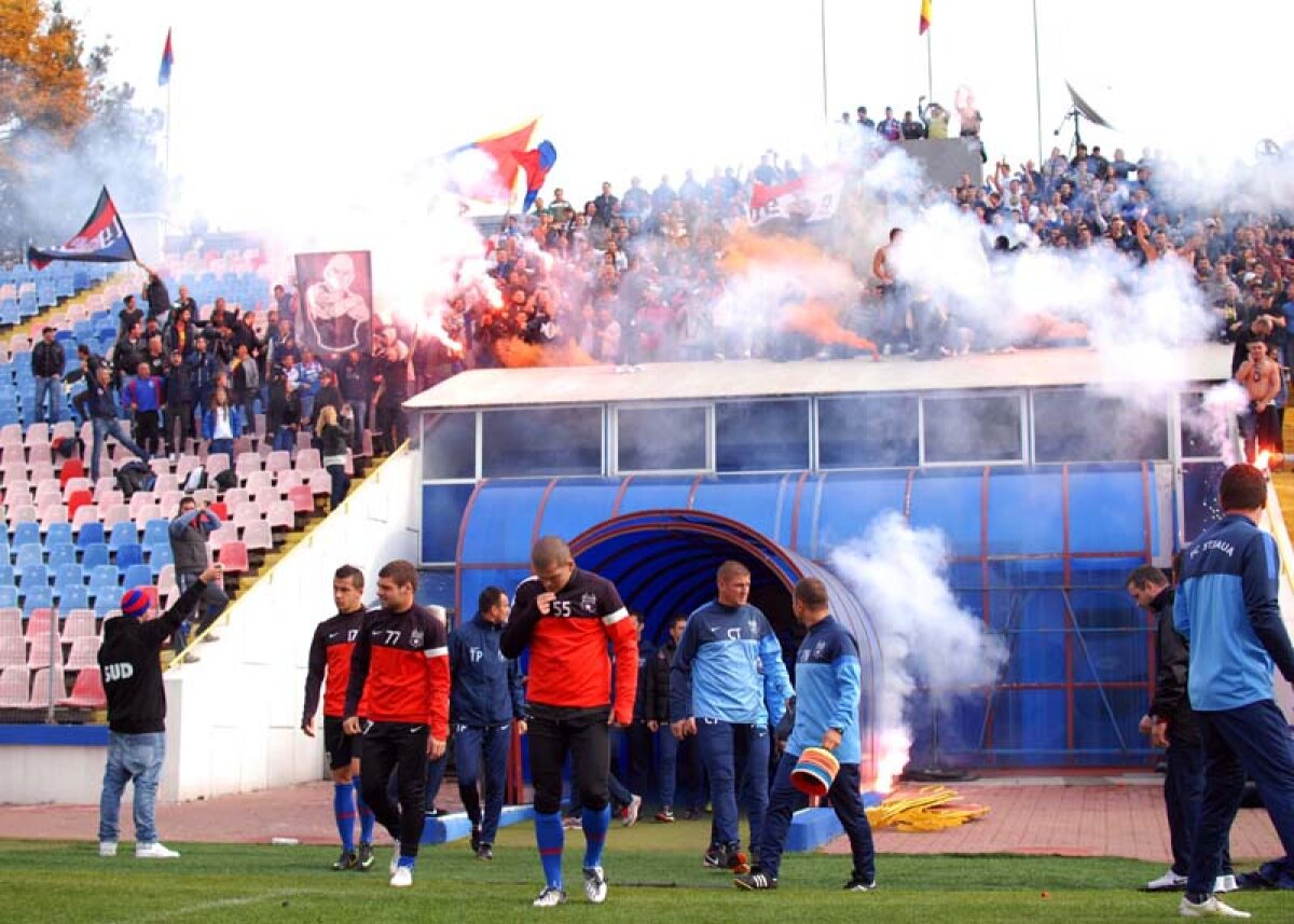 VIDEO Ghencea sub asediu! » Suporterii stelişti au creat o atmosferă incendiară la ultimul antrenament înainte de derby