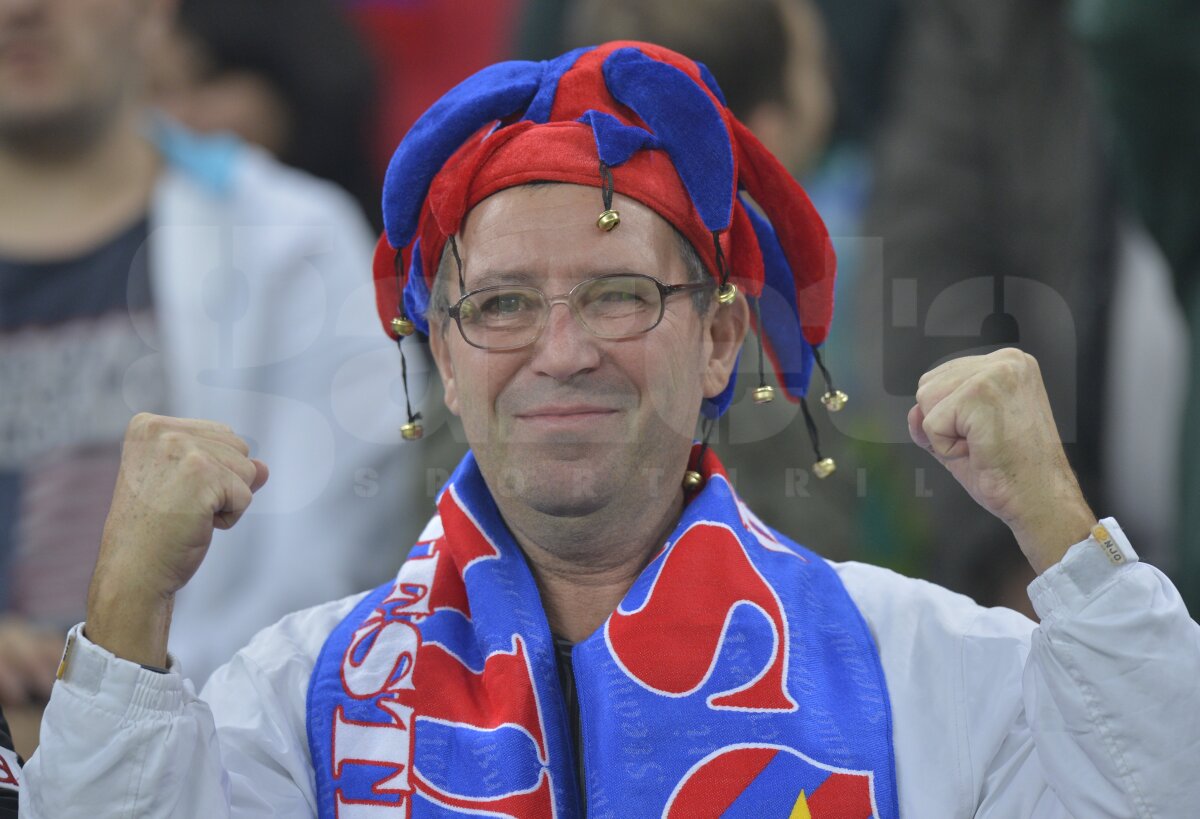 Derby de România înseamnă spectacol! » Steaua conduce cu 1-0 în tribunele Arenei Naţionale