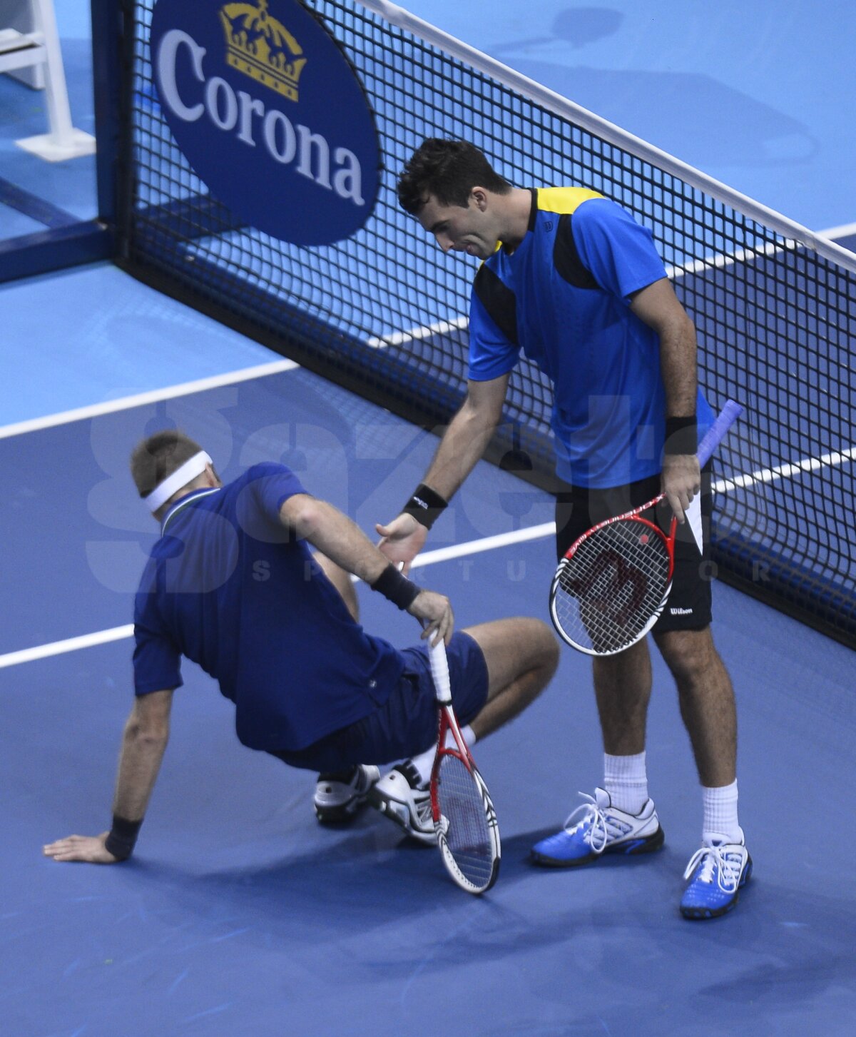 Înfrîngere la Turneul Campionilor » Tecău/Lindstedt - Mirnyi/Nestor 6-4 6-7 10-12