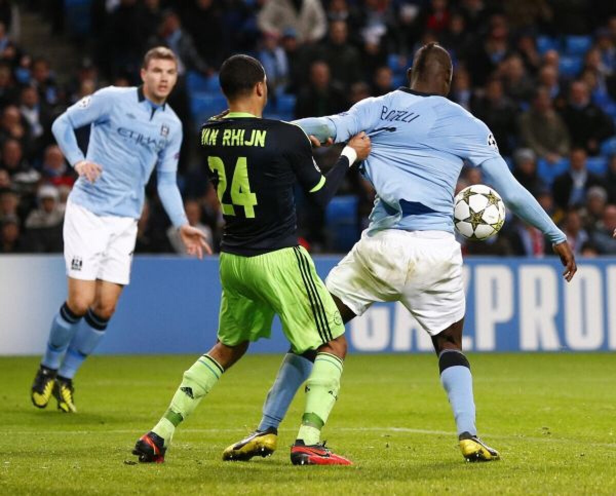 VIDEO Mancini a sărit la gîtul arbitrilor danezi, care au scos-o pe City din Ligă: ”Sînteţi ridicoli!” :X