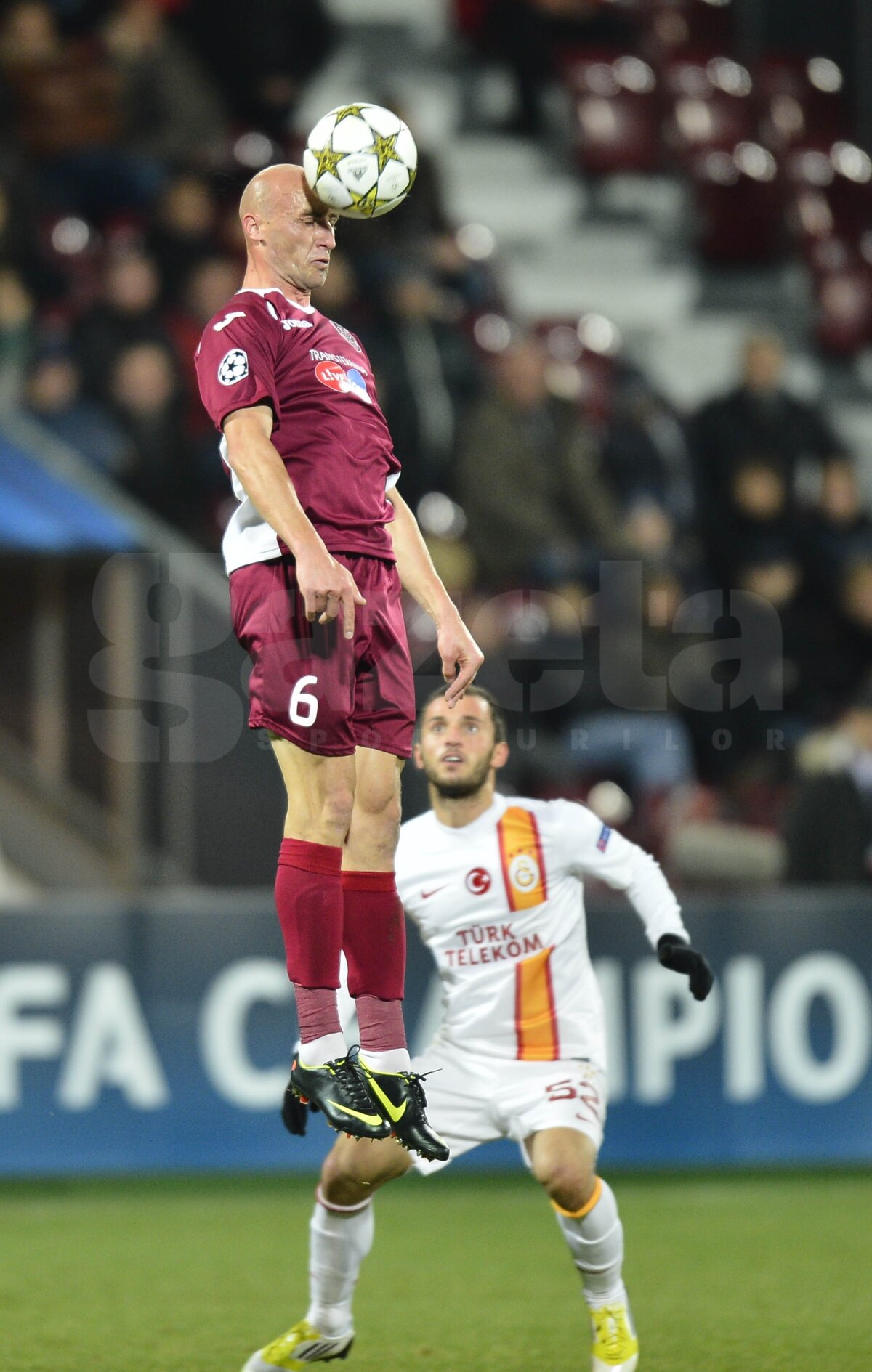 VIDEO Burak Yilmaz îi îngroapă pe clujeni! » CFR - Galatasaray 1-3