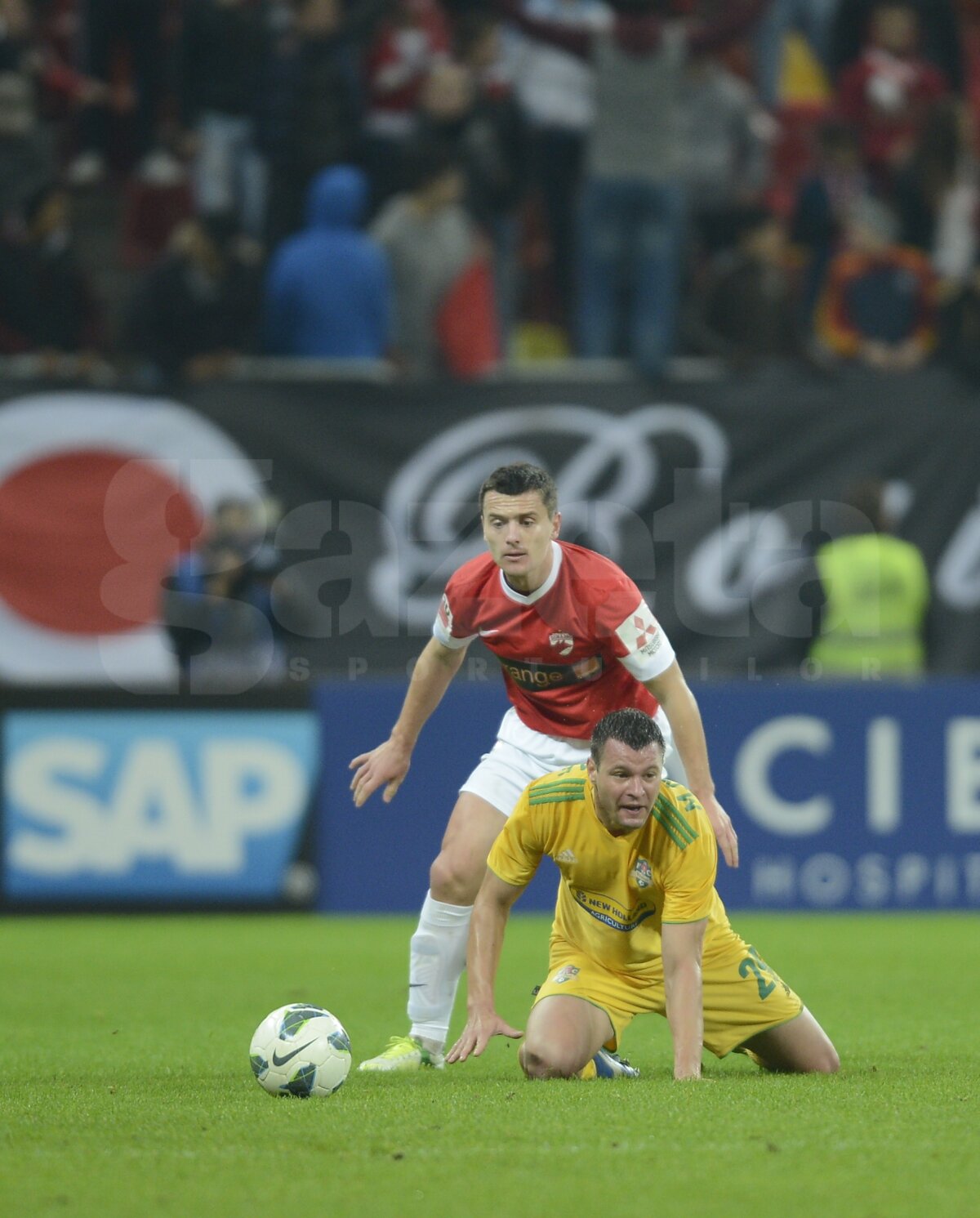 VIDEO&FOTO "Cîini" în cădere liberă » Dinamo a pierdut şi derby-ul cu Vaslui, 0-1