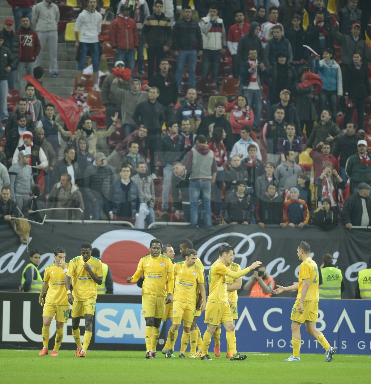 VIDEO&FOTO "Cîini" în cădere liberă » Dinamo a pierdut şi derby-ul cu Vaslui, 0-1