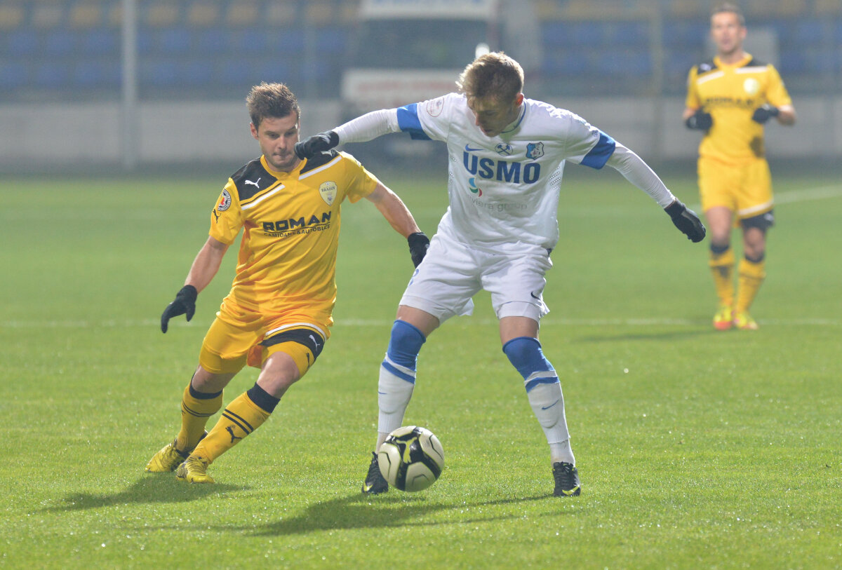 VIDEO Echipa lui Grigoraş revine pe locul 2 » FC Braşov - Pandurii 0-1
