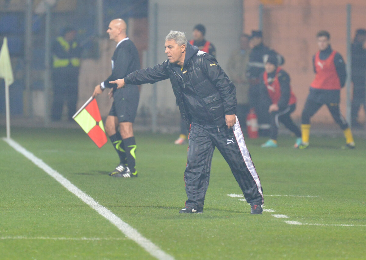VIDEO Echipa lui Grigoraş revine pe locul 2 » FC Braşov - Pandurii 0-1