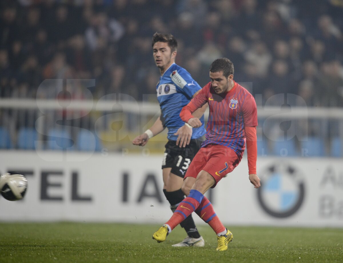 FOTO&VIDEO Echipa lui Reghe i-a pus la colţ pe puştii lui Hagi » Viitorul - Steaua 0-4