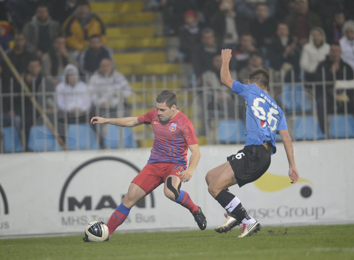 FOTO&VIDEO Echipa lui Reghe i-a pus la colţ pe puştii lui Hagi » Viitorul - Steaua 0-4