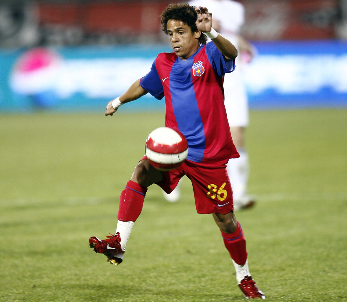 Chixul Stelei: Brazilia! » În toată istoria, clubul din Ghencea a achiziţionat 10 jucători cariocas. Nici unul nu s-a impus