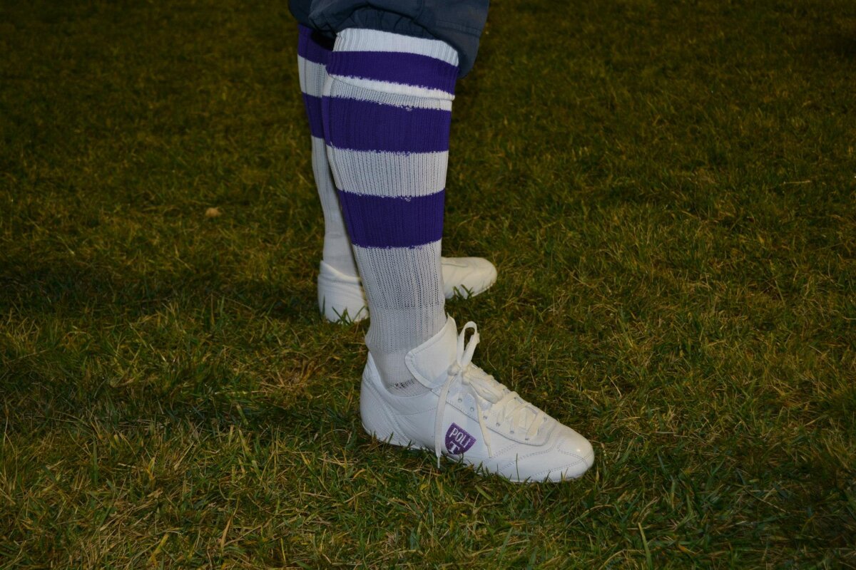 GALERIE FOTO ASU Poli va deveni prima echipă care joacă în nocturnă în Liga a 5-a! » Ce altă surpriză le-au mai pregătit fanilor