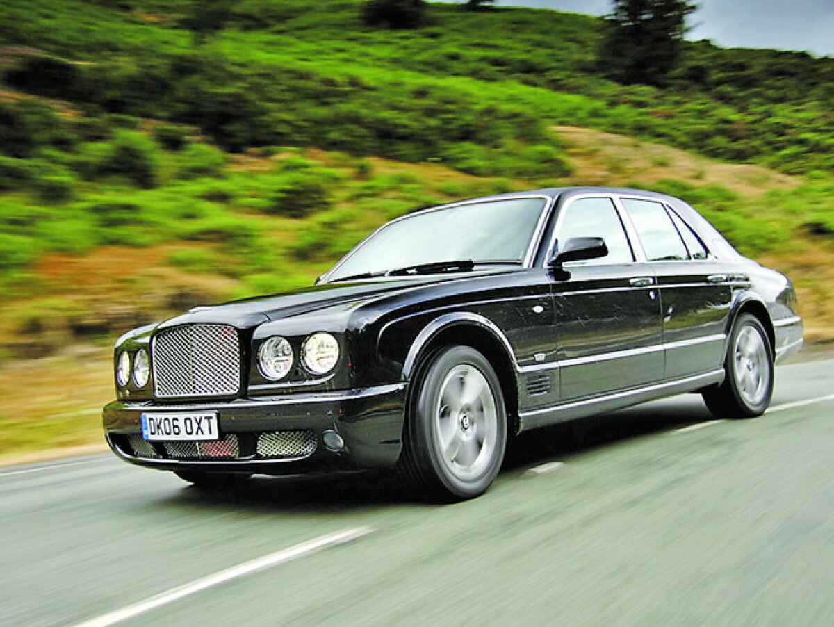 FOTO Golgeterul 4x4 » La 27 de ani, Cristiano Ronaldo are în garaj maşini de 4,6 milioane de euro