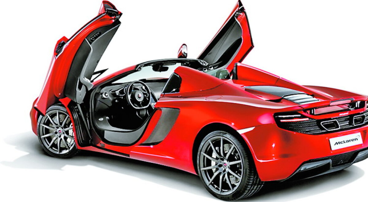 FOTO Golgeterul 4x4 » La 27 de ani, Cristiano Ronaldo are în garaj maşini de 4,6 milioane de euro