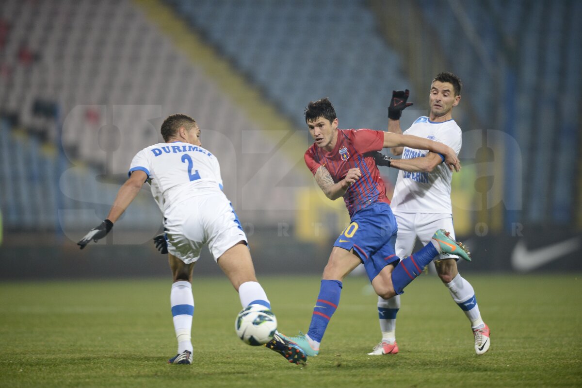 FOTO ŞI VIDEO Steaua - CS Severin 2-1 » Roş-albaştrii se impun, însă au terminat jocul cu 3 accidentaţi