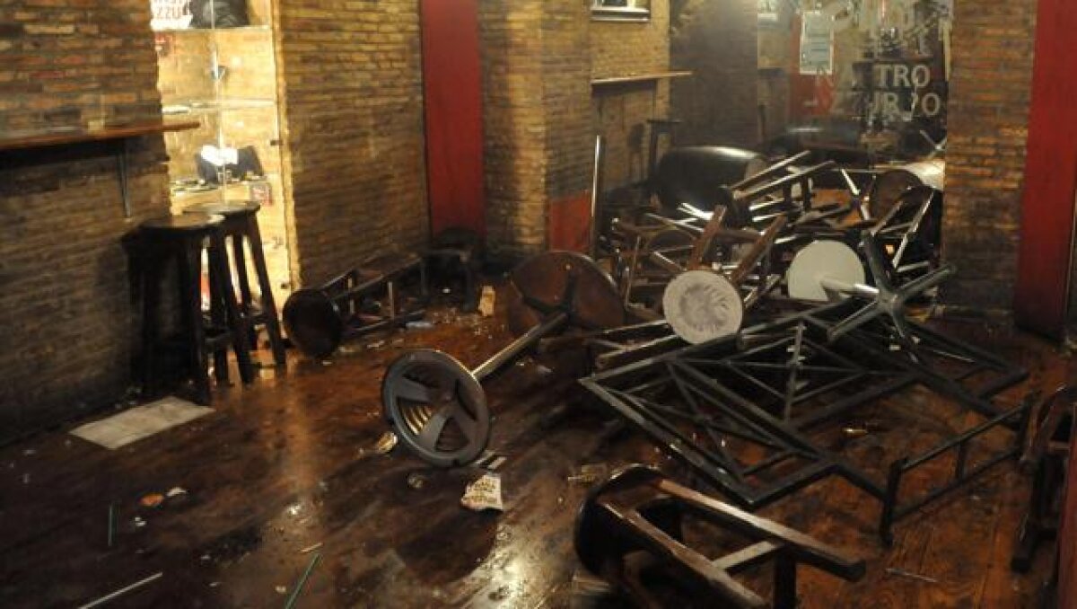 Atac antisemit? » Teroare şi sînge la Roma înainte de Lazio - Tottenham: 10 fani răniţi şi 15 arestaţi!