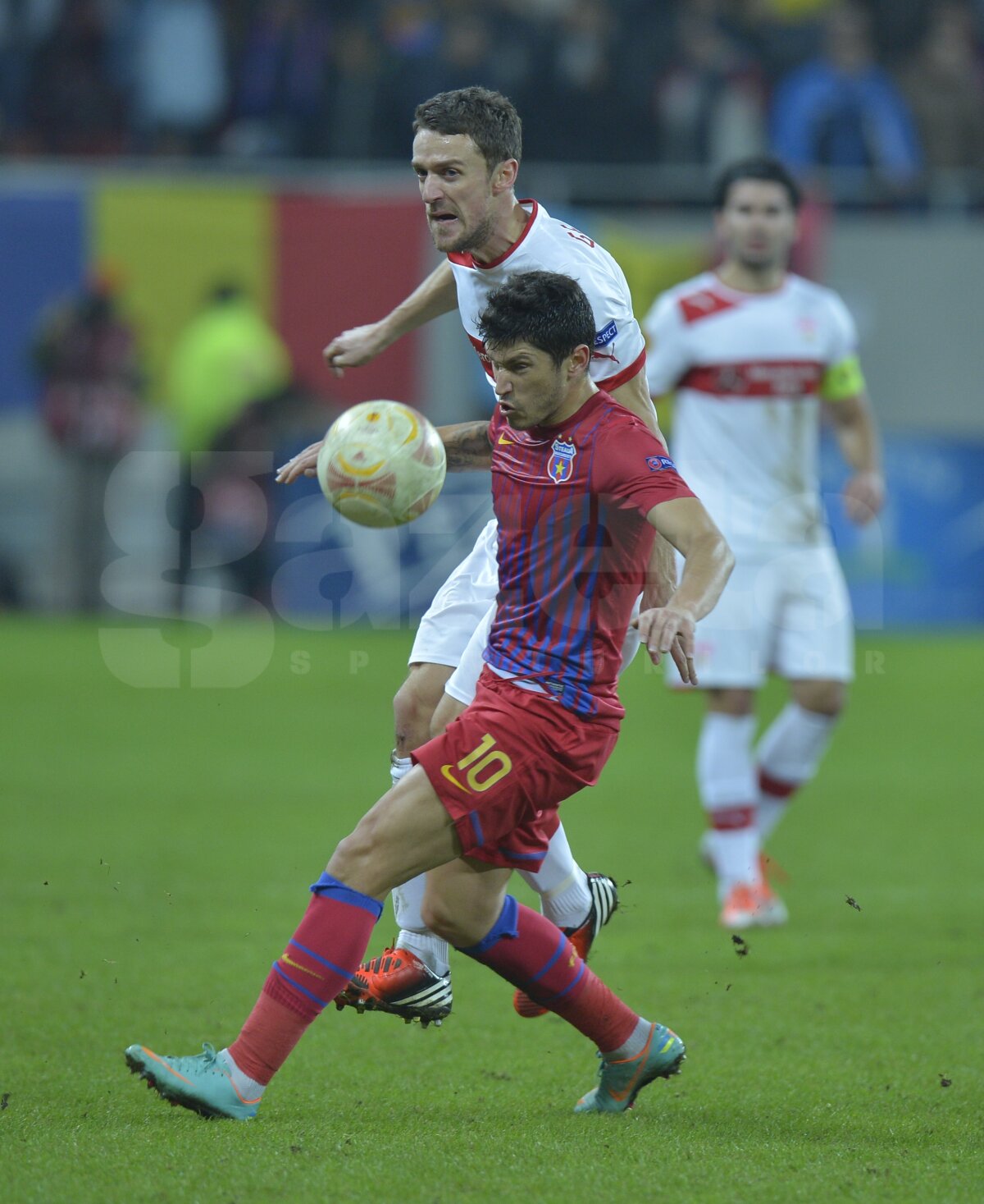 FOTO + VIDEO Steliştii tremură pentru calificarea în primăvară » Steaua - Stuttgart 1-5