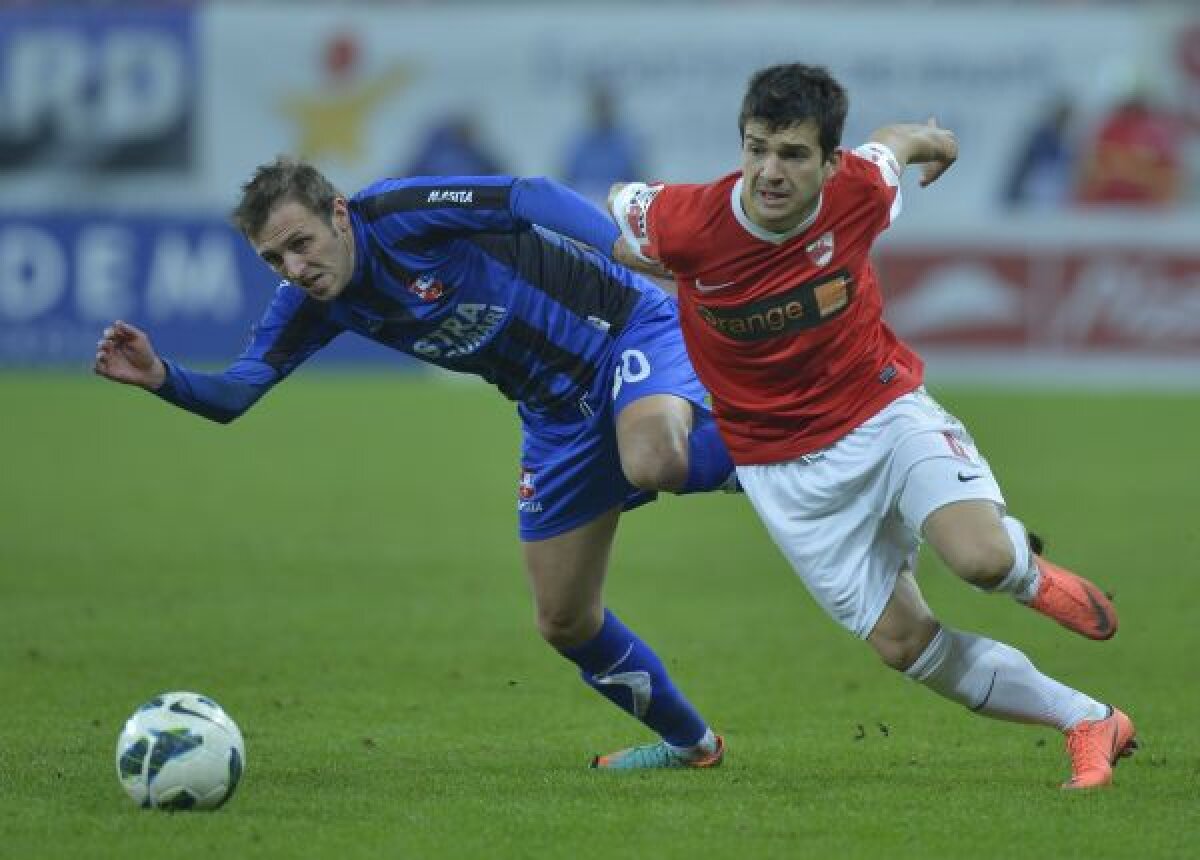 VIDEO Urecheaţi! » "Cîinii" au cîştigat după 5 etape din două penalty-uri contestate şi unul evident refuzat gălăţenilor