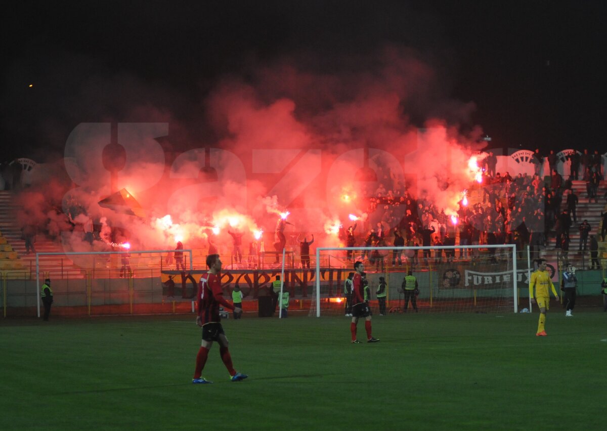 FOTO&VIDEO Echipa lui Hizo a învins în derby-ul Moldovei şi a urcat pe 4 » Vaslui - CSMS Iaşi 3-0