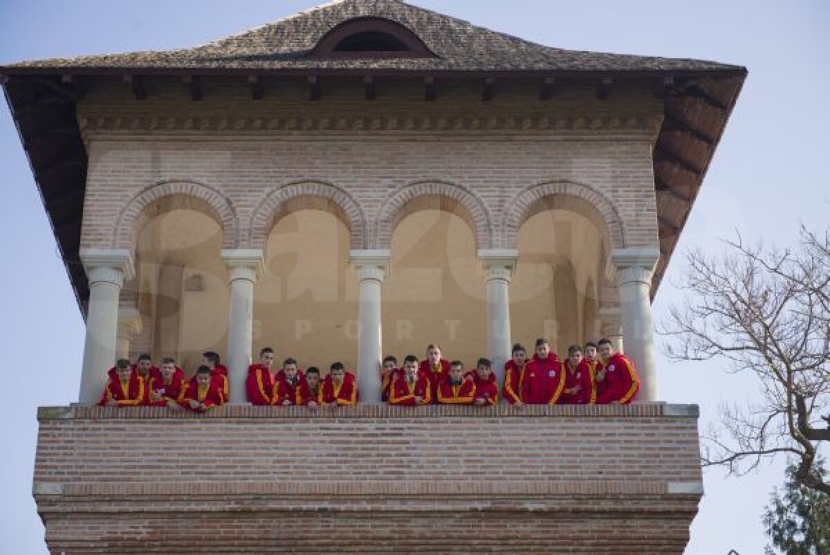 Pe urmele lui Brîncoveanu » Răducioiu aduce la ”naţionala” U15 reţeta importată de la Mircea Lucescu: relaxare la muzee, nu la mall