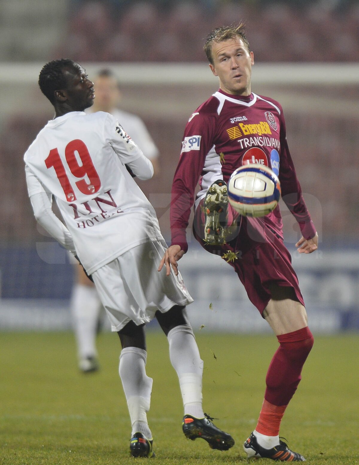 FOTO Campioana merge în semifinale! "Cîinii" au ratat principalul obiectiv » CFR Cluj - Dinamo 2-1