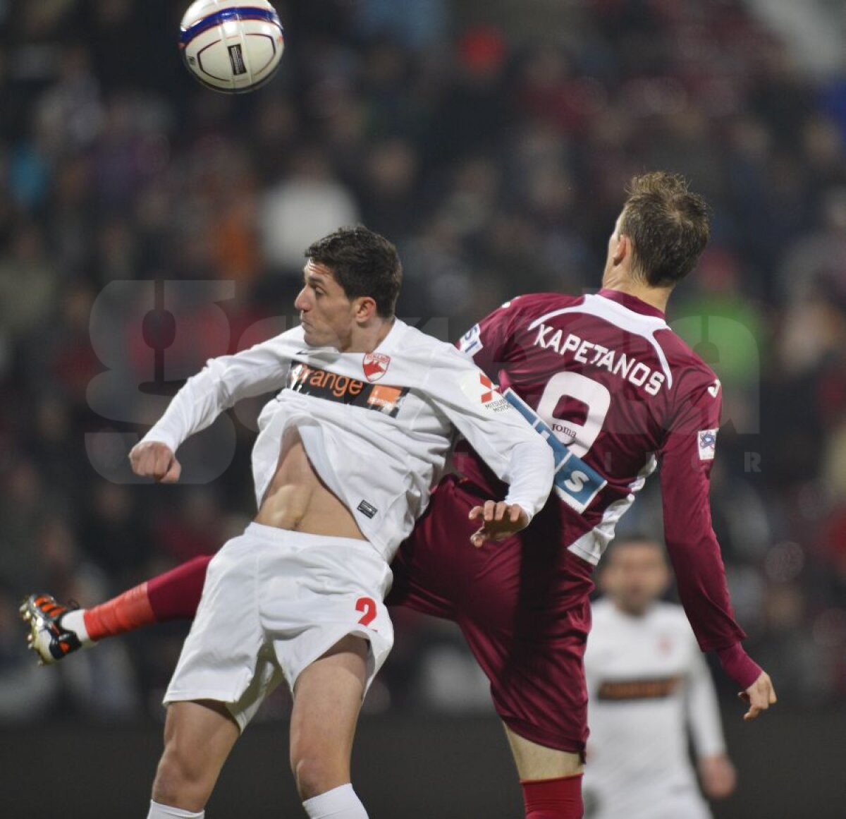 FOTO Campioana merge în semifinale! "Cîinii" au ratat principalul obiectiv » CFR Cluj - Dinamo 2-1