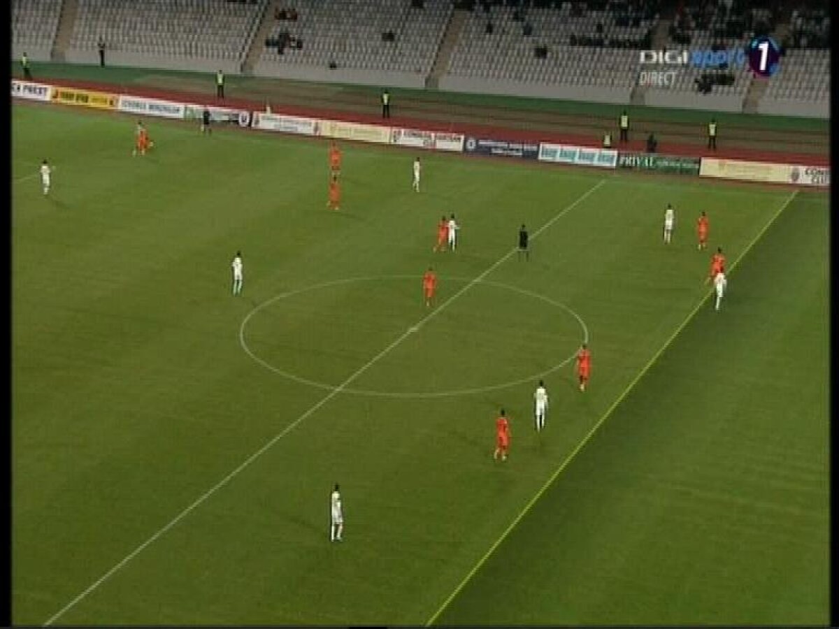 FOTO + VIDEO Greşeli mari de arbitraj de la primul meci al returului Ligii 1