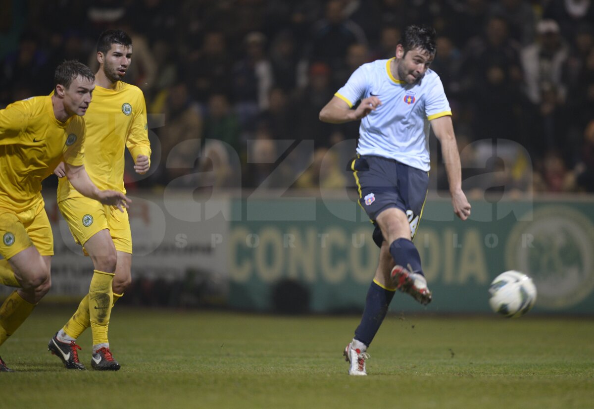 VIDEO Steaua cîştigă la scor de tenis şi se gîndeşte la Copenhaga » Chiajna - Steaua 0-6