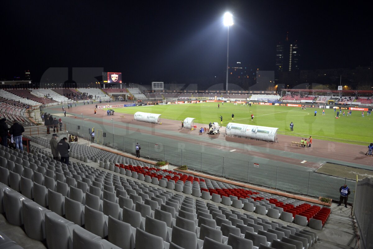 FOTO Atmosferă sinistră în Ştefan cel Mare! » Doar Koulibaly a ieşit în evidenţă