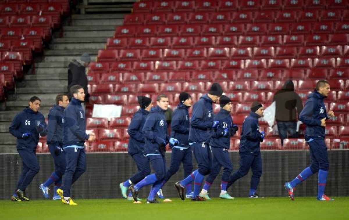 FOTO Nemulţumiţi de gazon » Steliştii s-au antrenat la Copenhaga