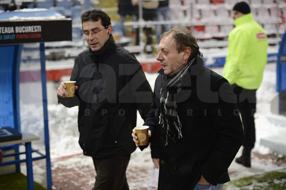 VIDEO + FOTO Liber la titlu » Steaua a învins Astra cu 2-0 şi se distanţează la 10 puncte