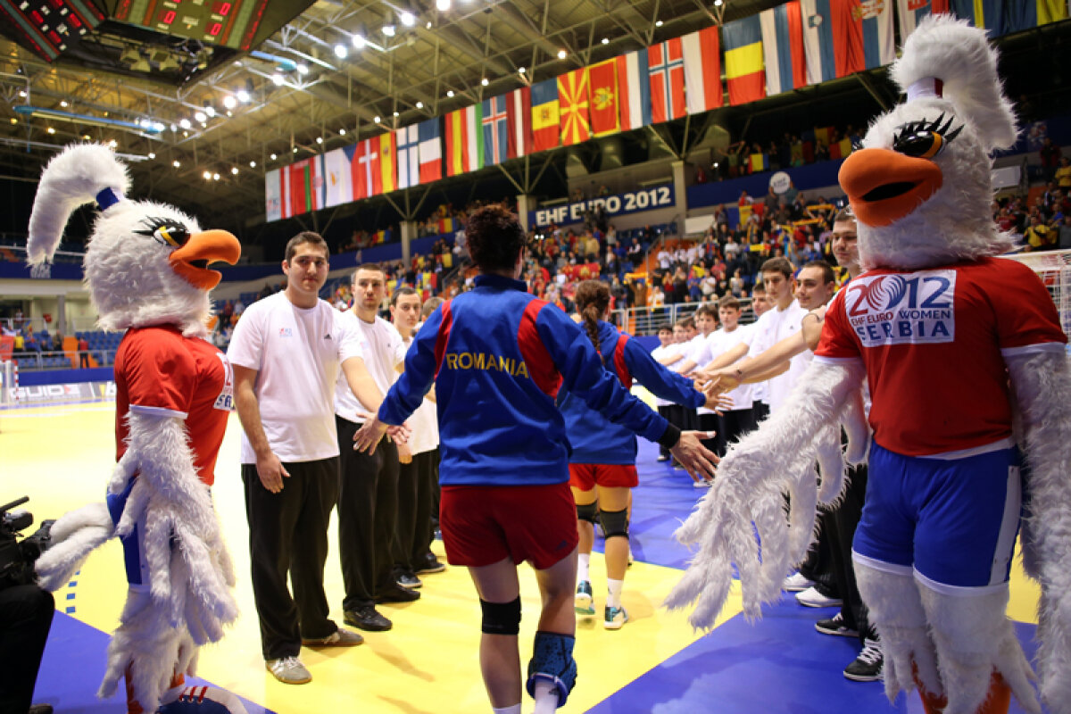 FOTO Culoare, acţiune, emoţie » Cele mai interesante imagini ale "naţionalei" României la Campionatul European