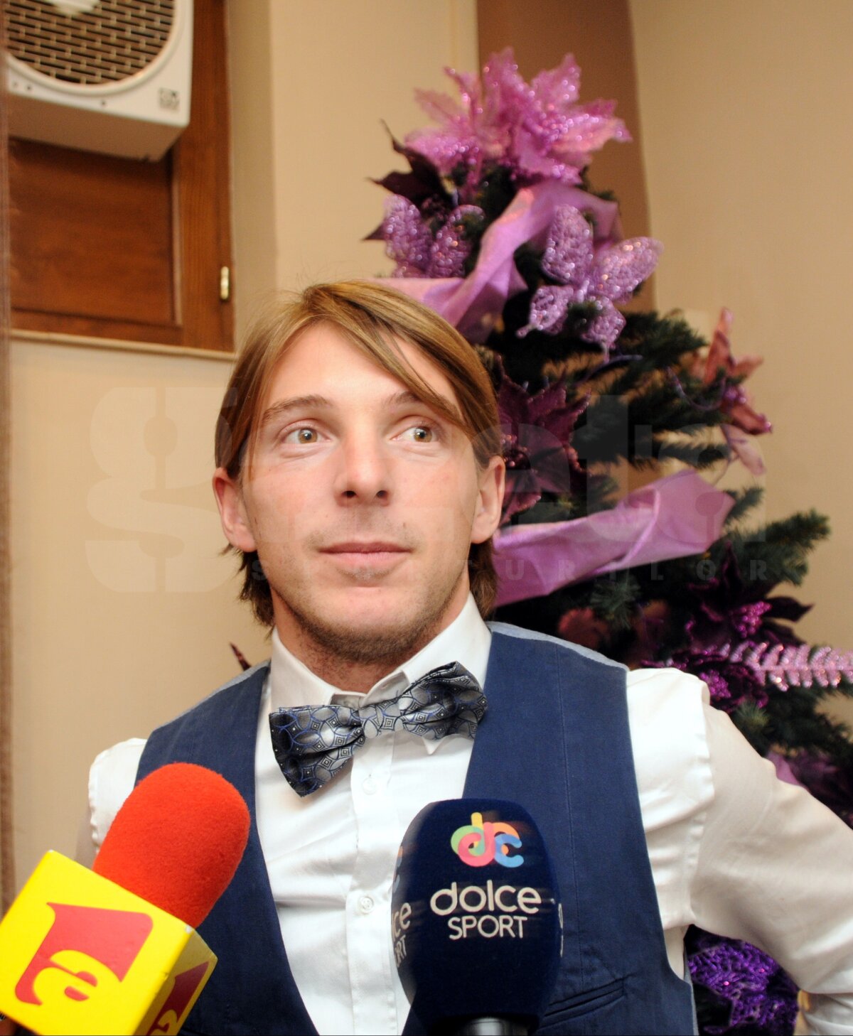 FOTO Nu doar Steaua petrece » Imagini de la banchetul de sfîrşit de an al trupei lui Porumboiu