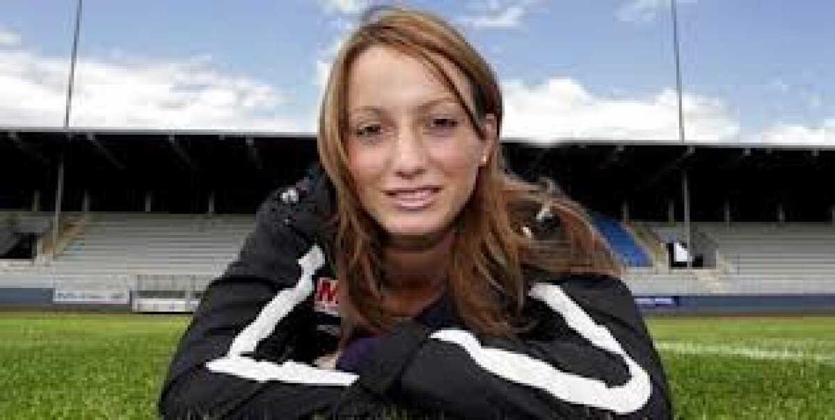 VIDEO La Belle Zlatan » Ea e varianta feminină a lui Ibrahimovici