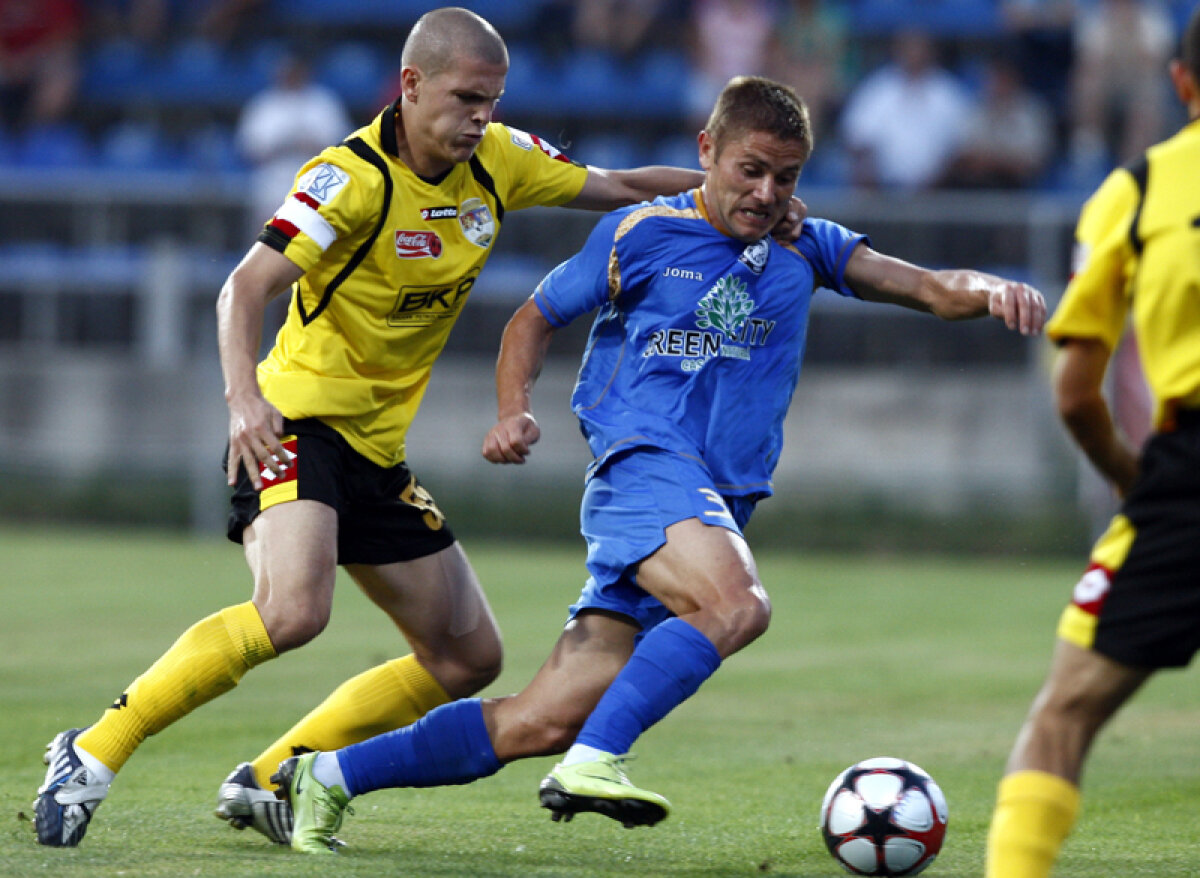 Decontul unui faliment la negru! » Un nou dosar de evaziune fiscală se deschide în fotbalul românesc şi conţine nume grele