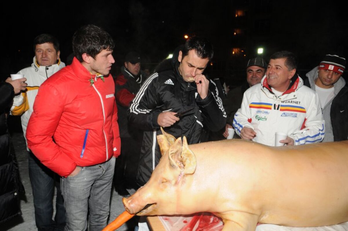 FOTO Cum e să joci fotbal contra unei echipe formate din Bute, Ganea sau Iftimoaie? Dodel Tănase a aflat :D