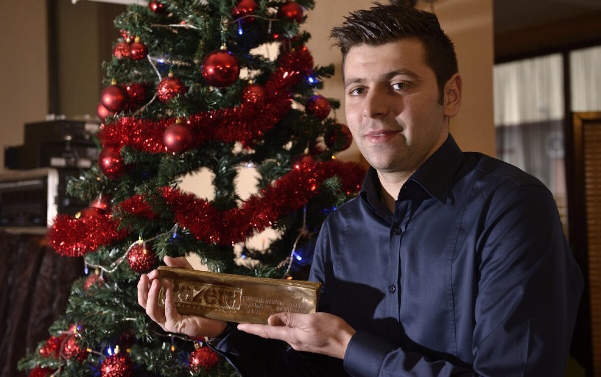 Surpriză în Ancheta GSP » "Antivedeta" Rusescu a devenit jucătorul anului, alăturîndu-se lui Balaci, Dinu şi Hagi!