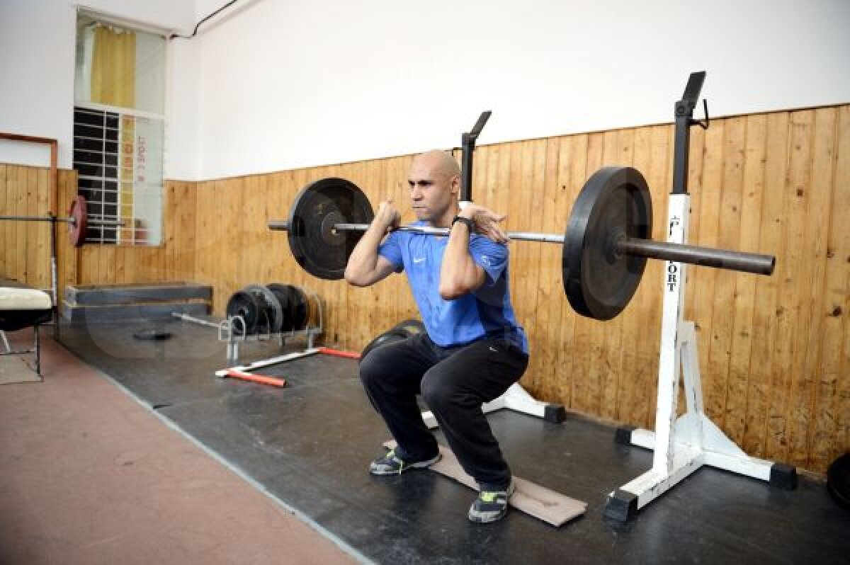 EXCLUSIV Astea-s antrenamentele magice! » Secretul şedinţelor fizice ale Stelei demonstrate de Falemi