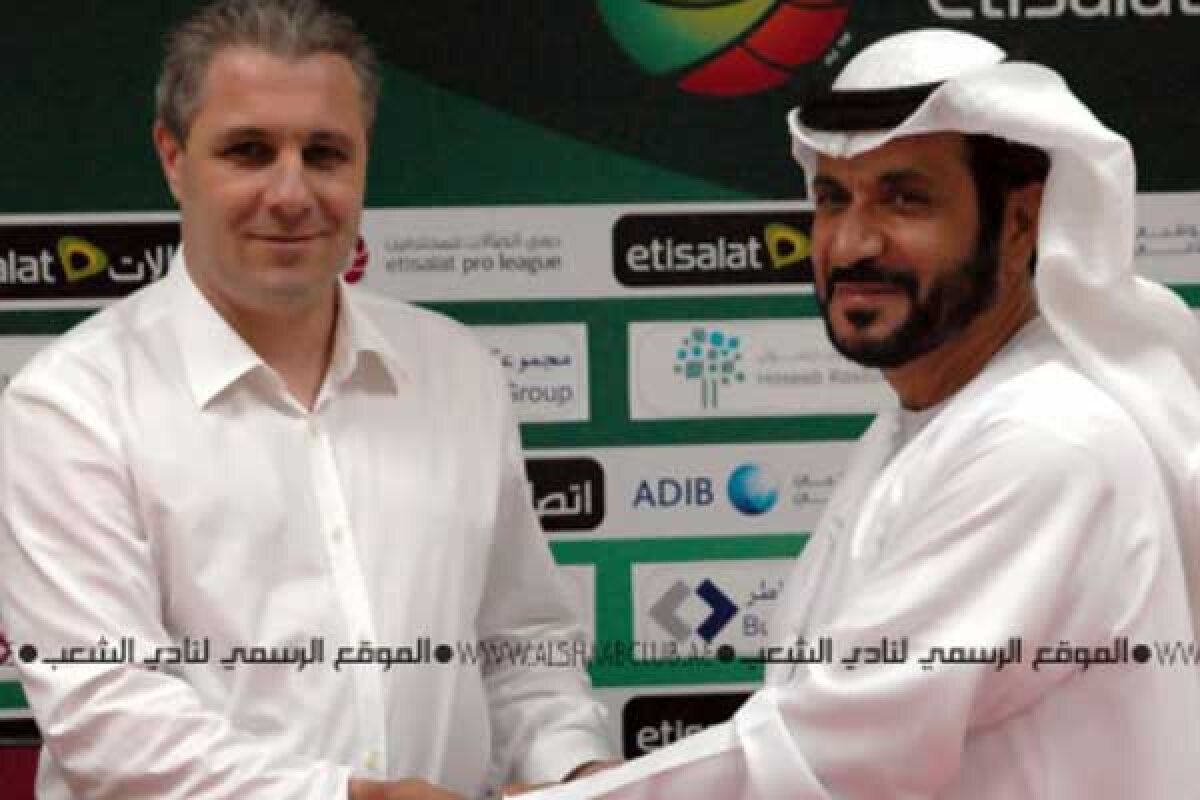 Coşmarul lui Şumudică în Emirate: "Culorile clubului sînt roşu şi albastru, m-am nenorocit!" :D